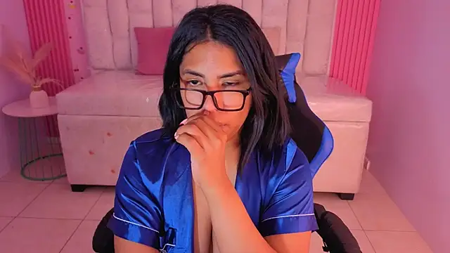 Živý XXX chat ambar_fox_s