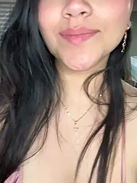 Veronica_Wins_ লাইভ XXX চ্যাট