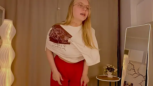 AlicaCohill Chat XXX in diretta