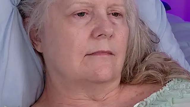 Kaitlyn_Winters Live XXX-Chat