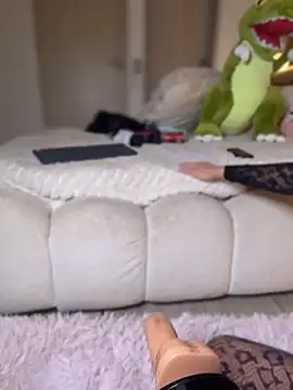 Webkamerová show selenne_schmitt