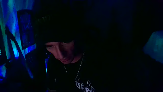 Pokazy przed kamerką – LEVIATHANX666