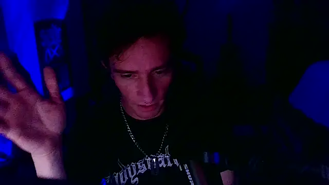 LEVIATHANX666 Show in webcam