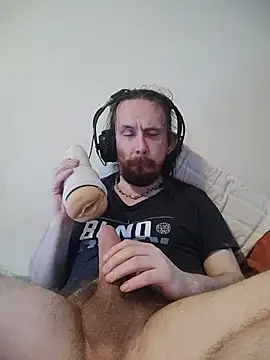 Show modela MishikoriXXX na web-kameri