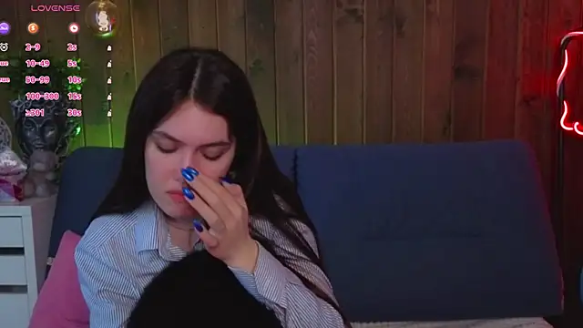 Webkamerová show ToshaSelinger