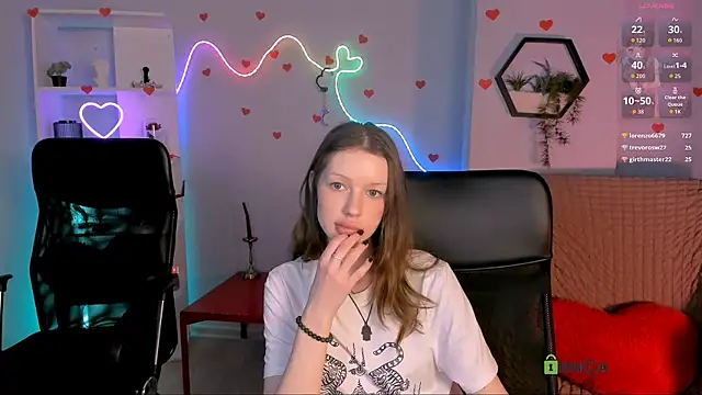 Вебкам-шоу khloebeauty