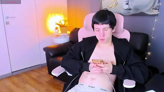 CutieKai_ Webcam Show