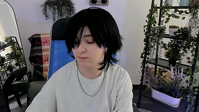 VirtuallVoyant's Live XXX Chat