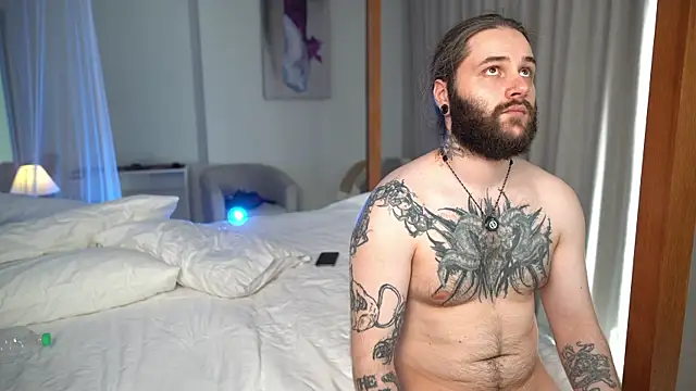 Show modela SashaHoneyVice na web-kameri