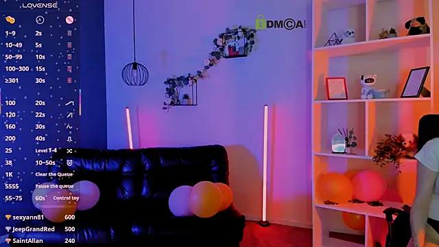 liana_kisses Adlı Modelin Canlı XXX Sohbeti