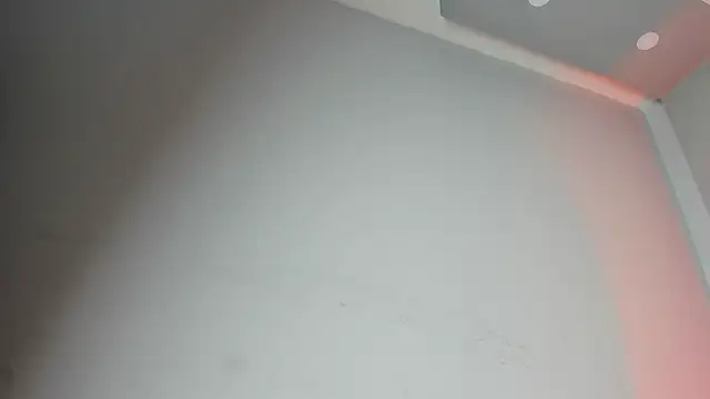 Emily_bruss' Live XXX Chat