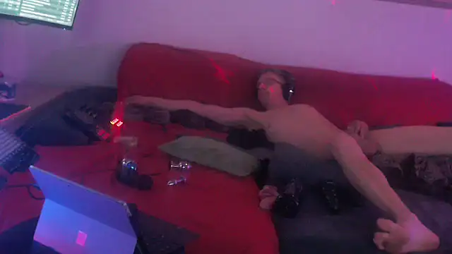 Davidxxx1982 在線直播表演