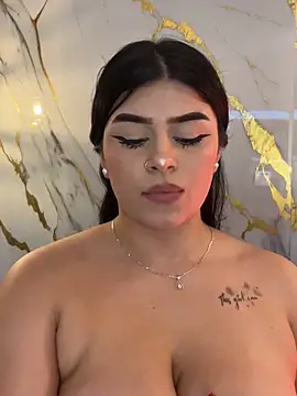دردشة Kariina__69 الجنسية المباشرة