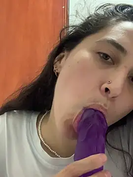 LatinDoll8n Webbikameraesitys