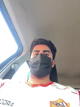 callmeboss12345のライブXXXチャット