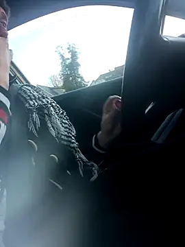 utoopia777のライブXXXチャット