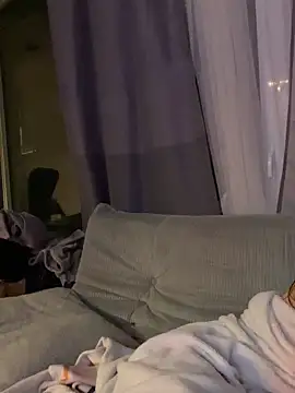 elliepixie – Naživo XXX chat