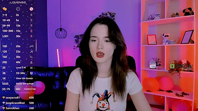 Chat +18 de liana_kisses ao vivo