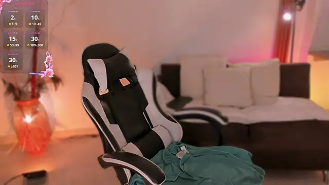 Živý XXX chat ChloeMoreti