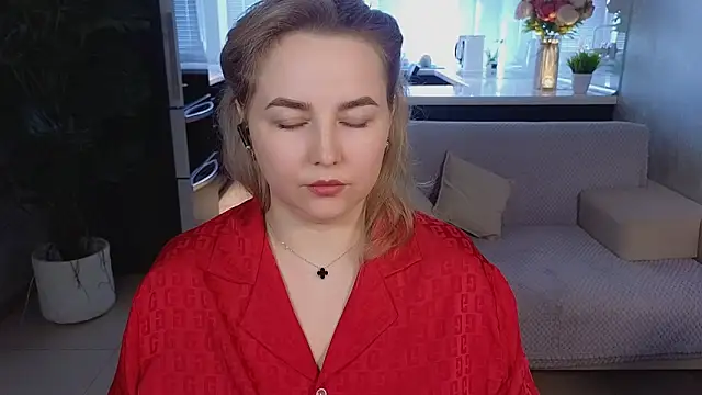 Mira_Mermayd's Live XXX Chat