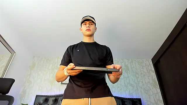 Lander_Cruz Webcamshow