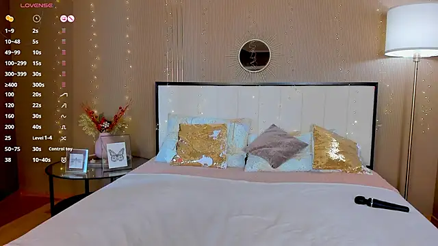 bellatipn Live XXX chat