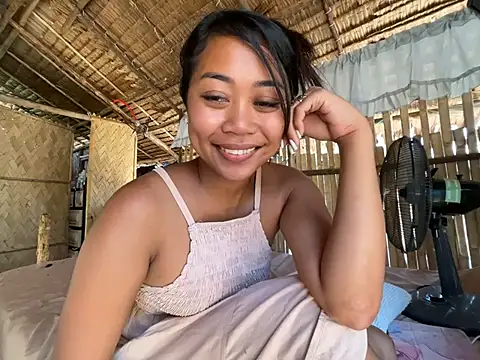 XXX chat uživo modela Juliet_official_pro