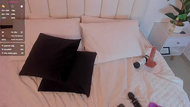 Megan_Brunette2's Live XXX Chat