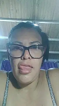 Xoticxenaxn Live XXX chat