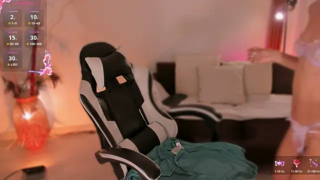 ChloeMoreti Chat XXX in diretta