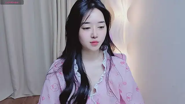 Miu-999's Webcam Show