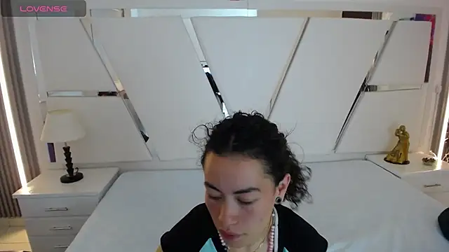 oblivionlove Chat XXX in diretta