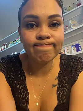 FOX_LATINA Chat XXX in diretta