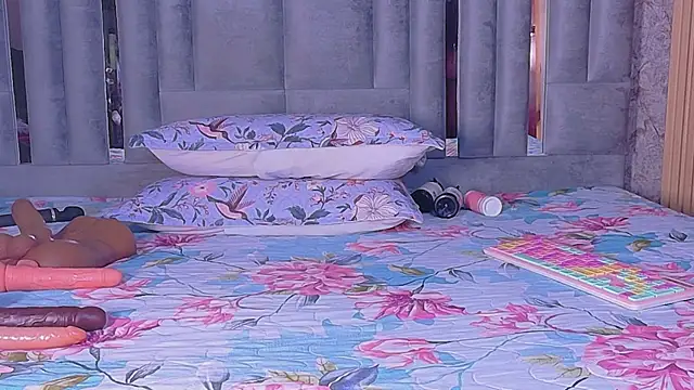 missfoster: онлайн-секс-чат