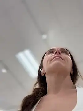 Czat XXX na żywo – lunagirl13