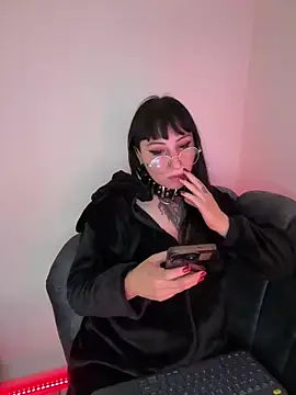 Ravenna666_ Live XXX-Chat