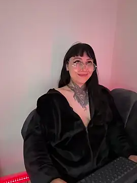 Ravenna666_'s Live XXX Chat