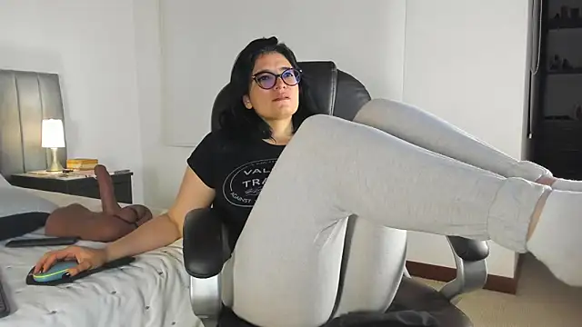 adriana71: онлайн-секс-чат