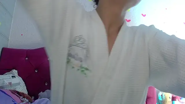 Ariasmithog: онлайн-секс-чат