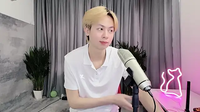 hafabva Adlı Modelin Canlı XXX Sohbeti