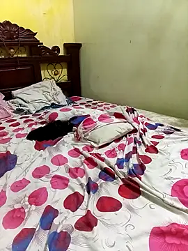 Вебкам-шоу BURBUJA_y_CABALLERO