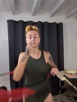 kylie_blckのライブXXXチャット