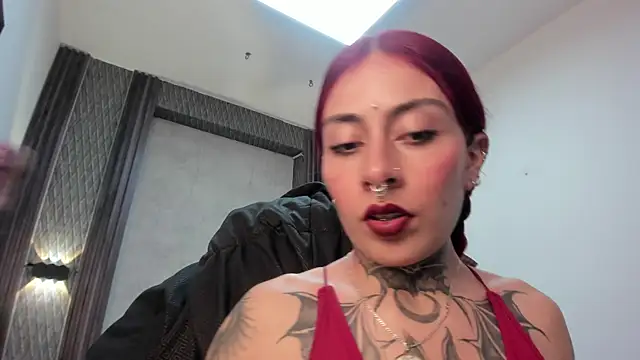 selene_red_のラ イブXXXチャット