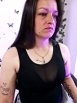 Chatroom XXX en direct de Isa_bluee