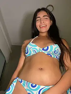 DaphneUwu Chat XXX live