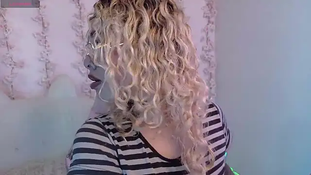 Haelycute 라이브 XXX 채팅