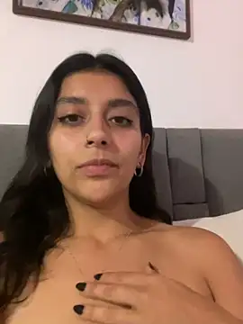 BrittanyDiazのライブXXXチャット