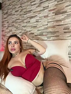 CiaraMorettii Adlı Modelin Canlı XXX Sohbeti