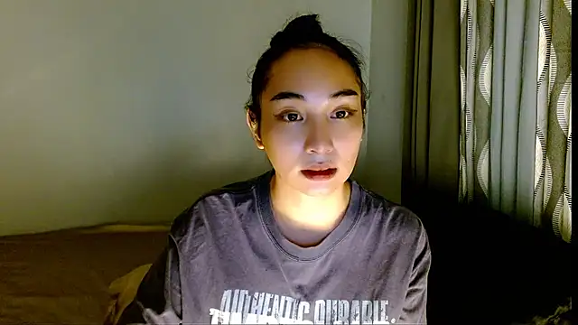 SweetLilly_18 Obrolan Langsung XXX