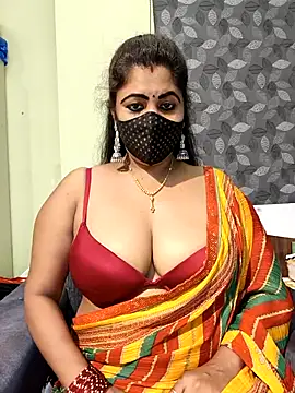 Poly_bhabi লাইভ XXX চ্যাট